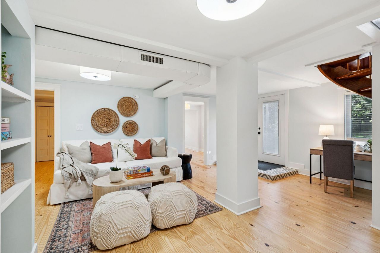 816 Palm Boulevard Photo 60