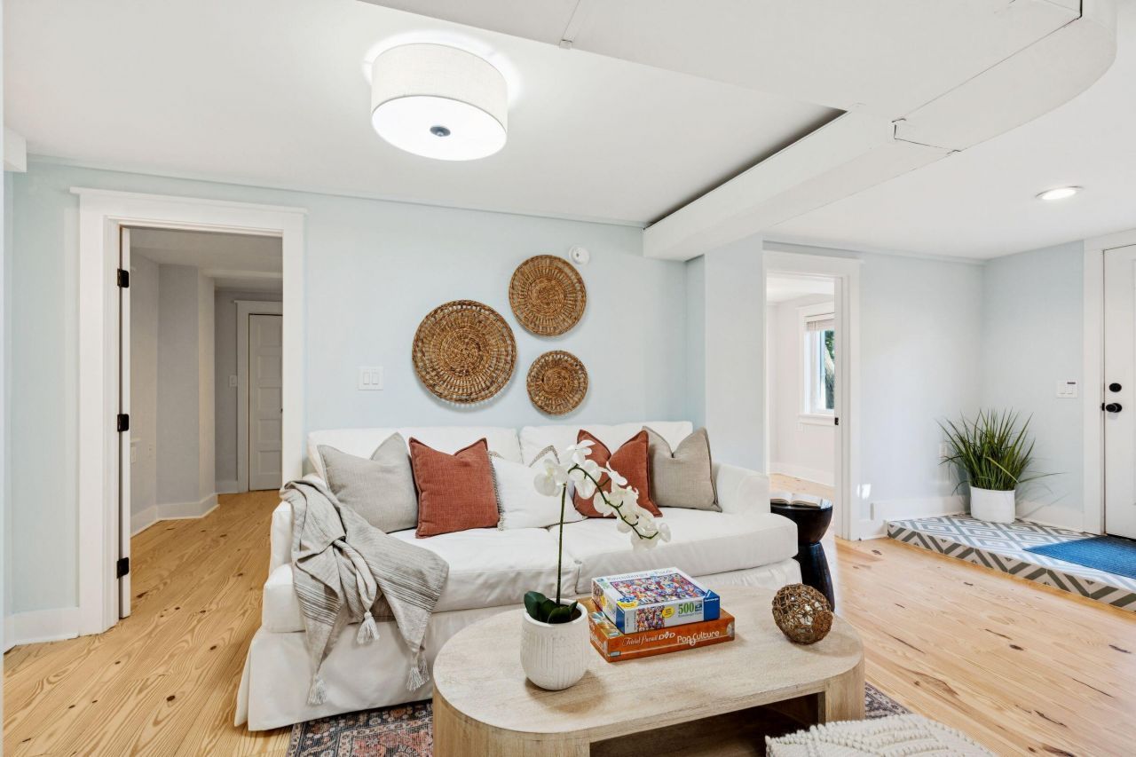 816 Palm Boulevard Photo 61