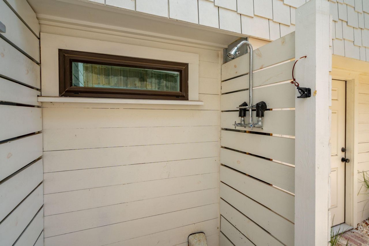 816 Palm Boulevard Photo 75