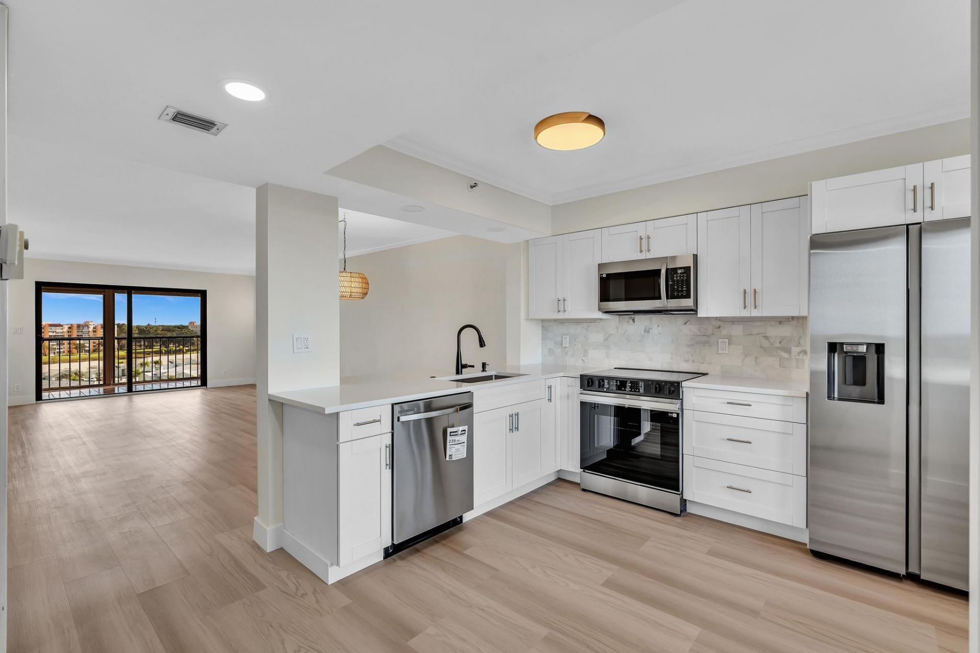 7076 Huntington Lane, Unit 803, Delray Beach, FL 33446 Photo