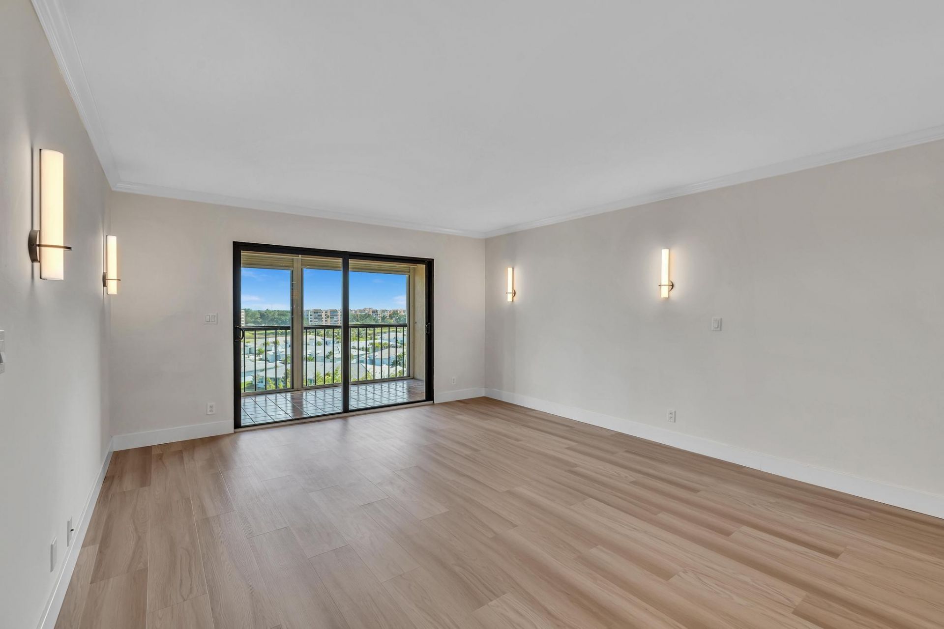 7076 Huntington Lane, Unit 803, Delray Beach, FL 33446 Photo