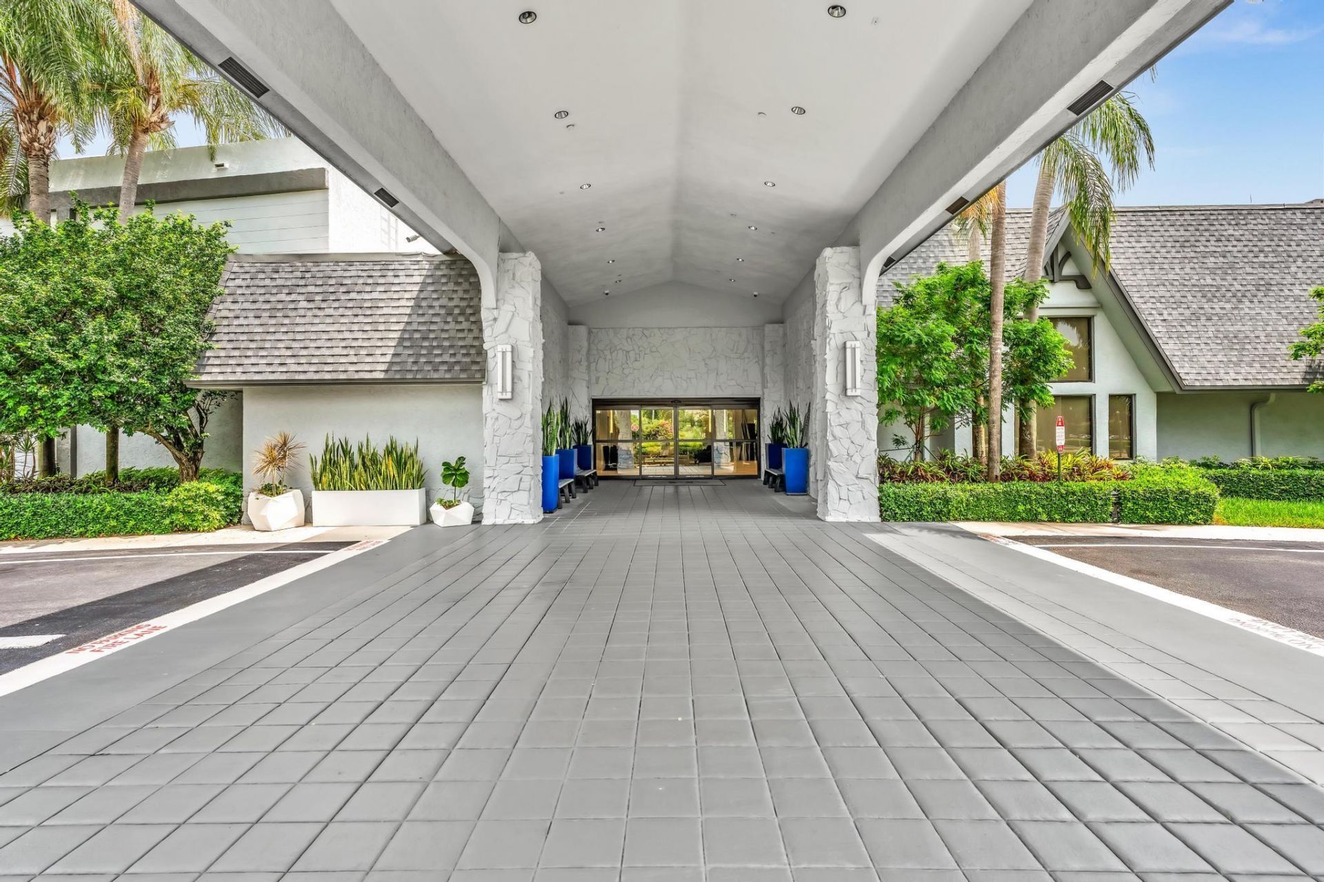 7076 Huntington Lane, Unit 803, Delray Beach, FL 33446 Photo