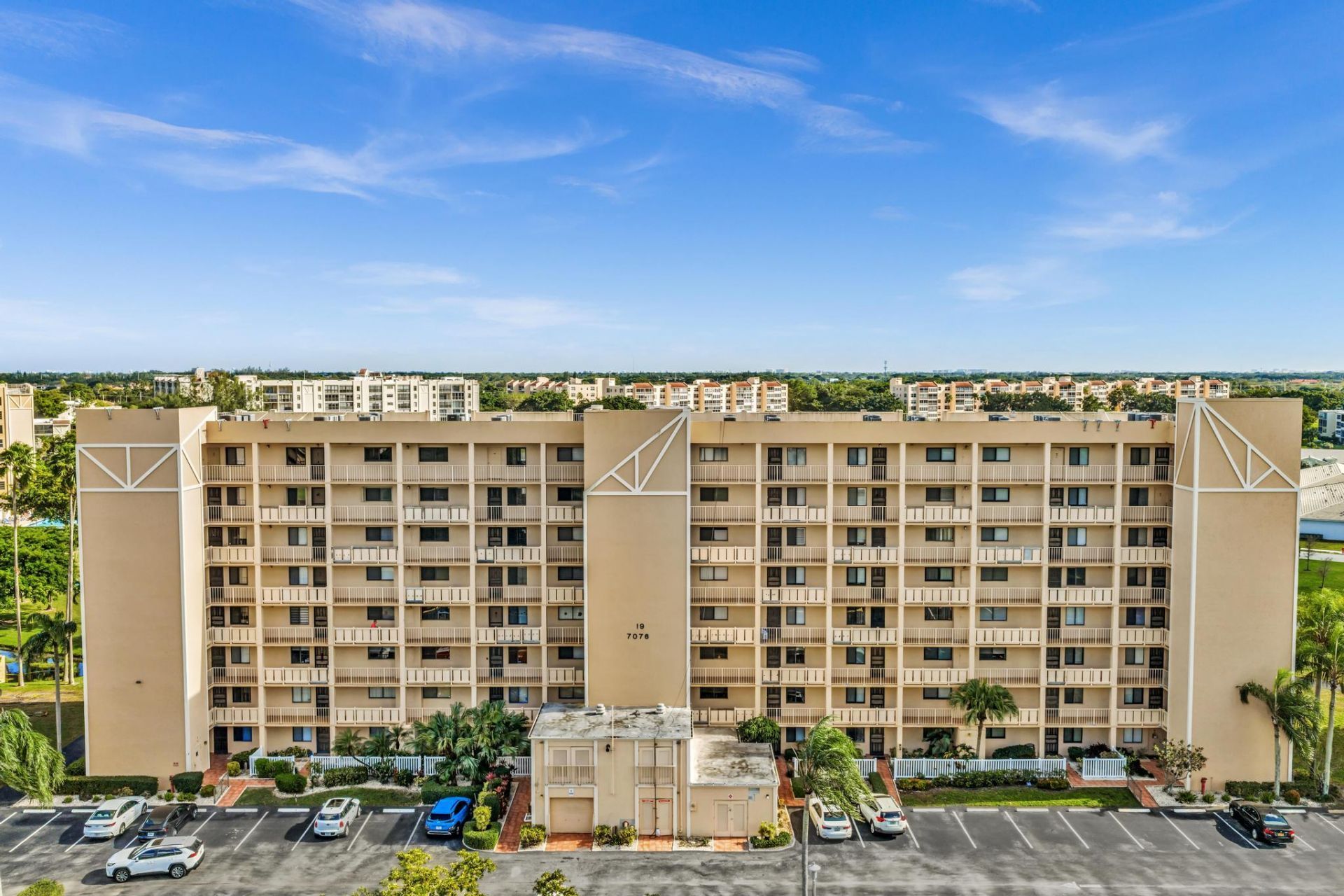 7076 Huntington Lane, Unit 803, Delray Beach, FL 33446 Photo