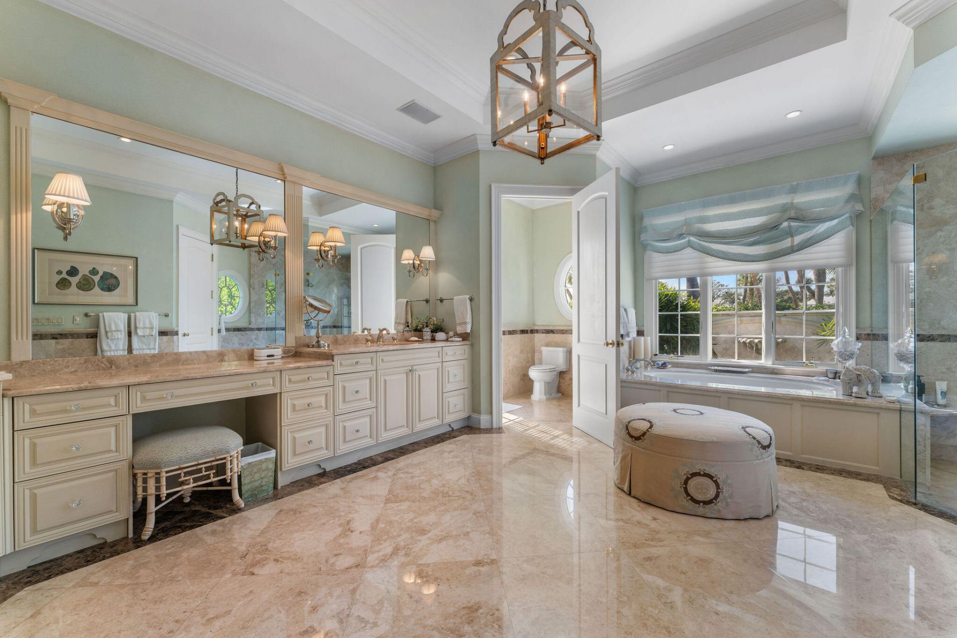 1155 Lake House Drive, North Palm Beach, FL 33408 Photo