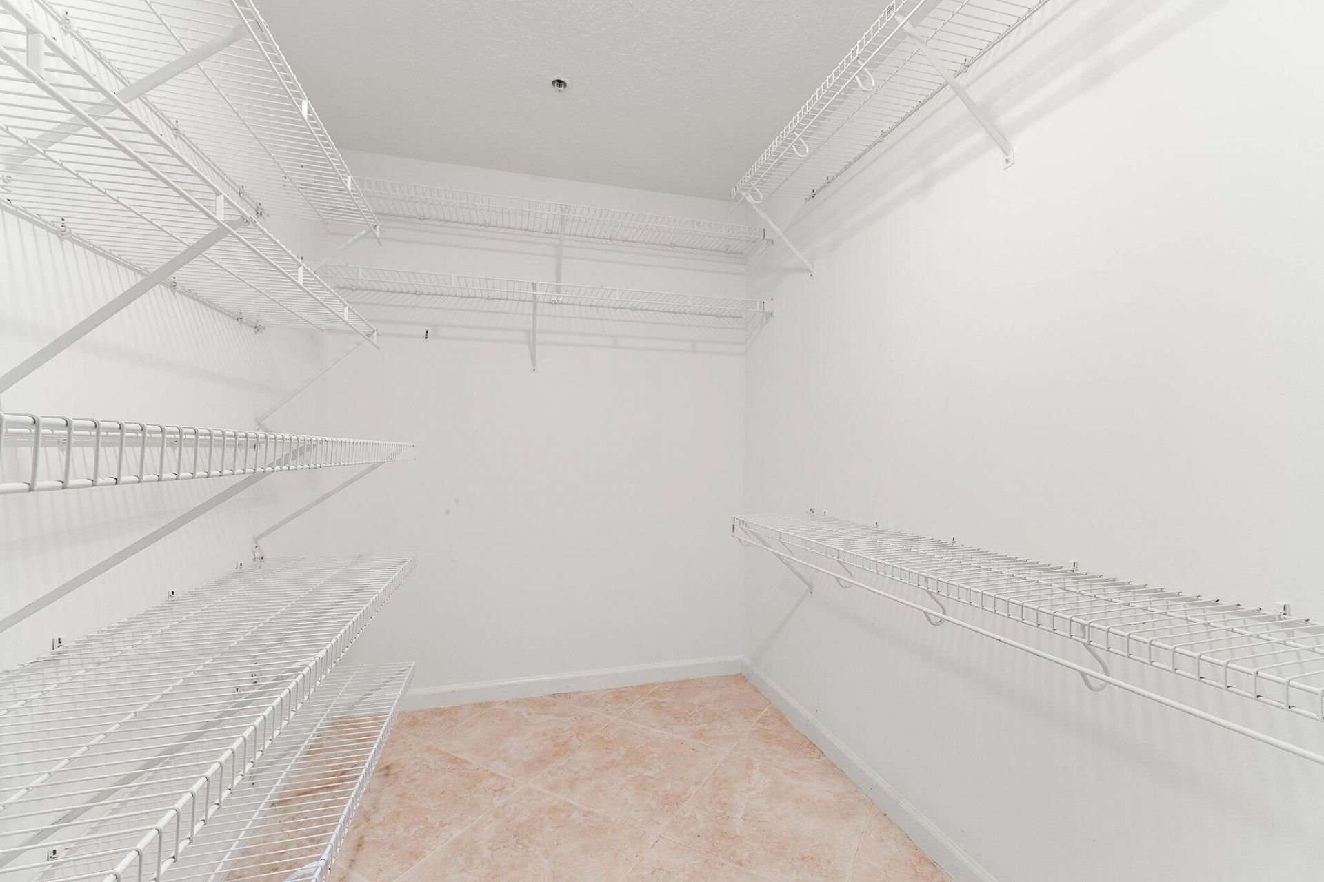 5800 NE Island Cove Way, Unit 2107, Stuart, FL 34996 Photo
