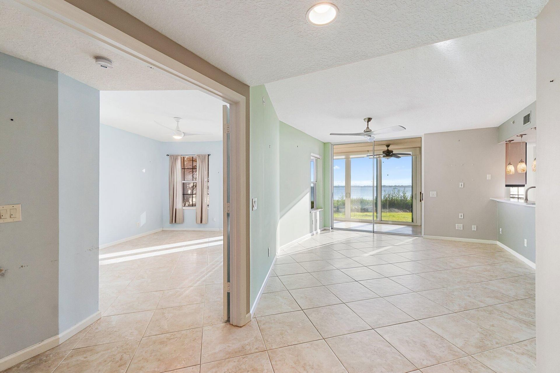 5800 NE Island Cove Way, Unit 2107, Stuart, FL 34996 Photo