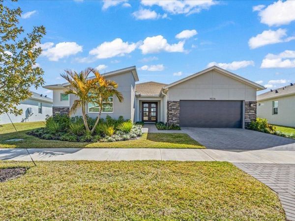 14236 SW Murney Way, Port St. Lucie, FL 34987