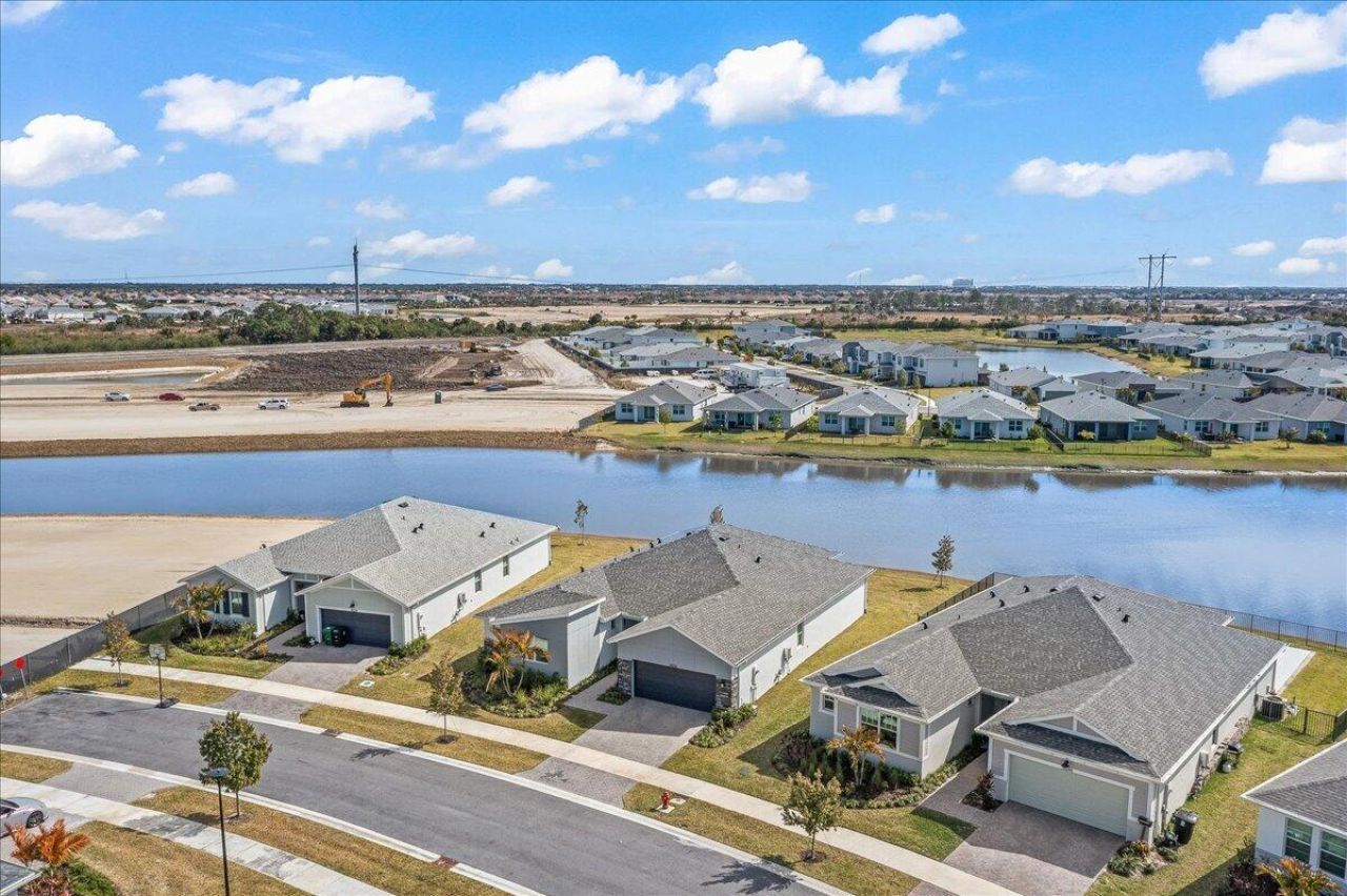 14236 SW Murney Way, Port Saint Lucie, FL 34987 Photo