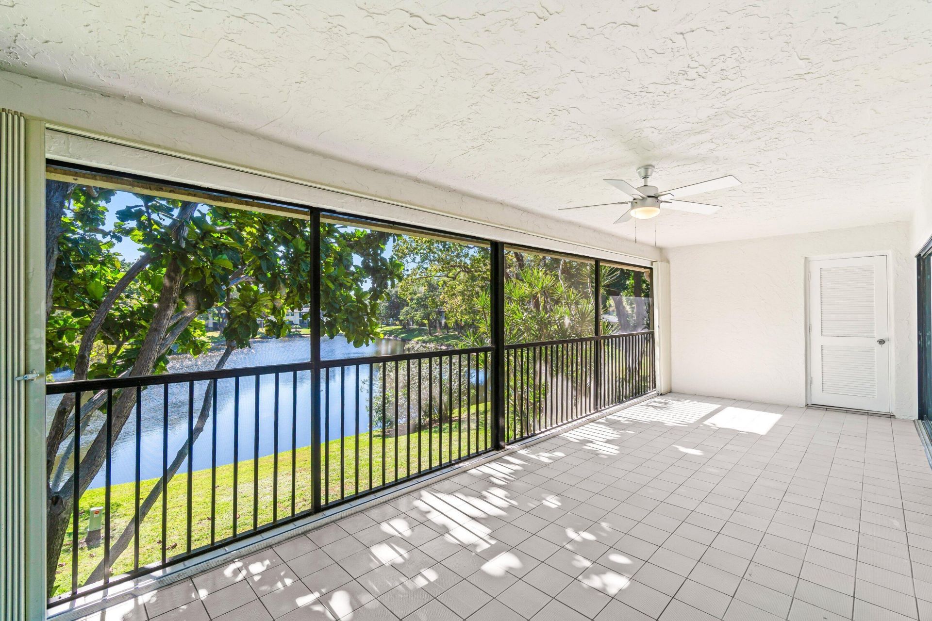 14 Westgate Lane, Unit B, Boynton Beach, FL 33436 Photo