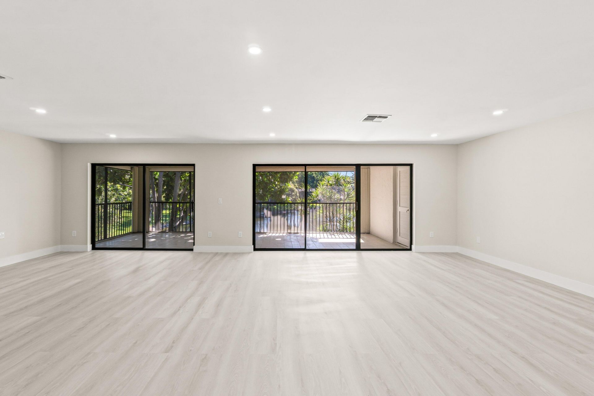 14 Westgate Lane, Unit B, Boynton Beach, FL 33436 Photo