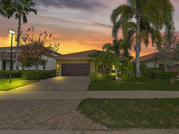 10699 Ivanhoe Lane, Wellington, FL 33414