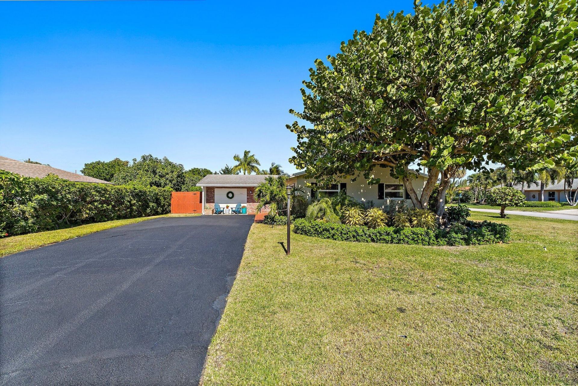 1401 N Lake Court, Lake Clarke Shores, FL 33406 Photo
