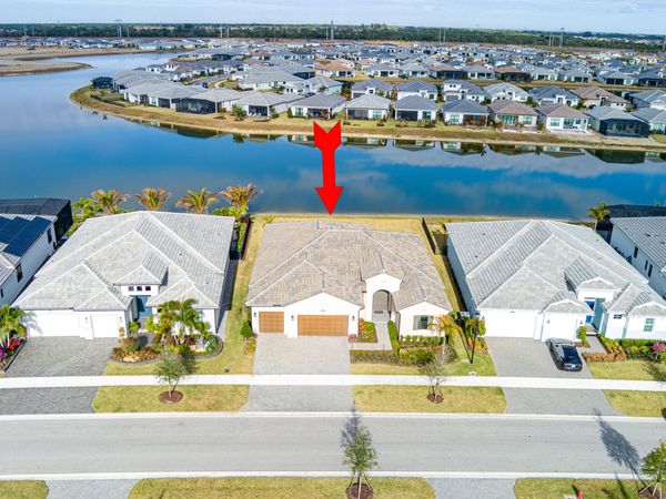8572 SW Felicita Way, Port St. Lucie, FL 34987