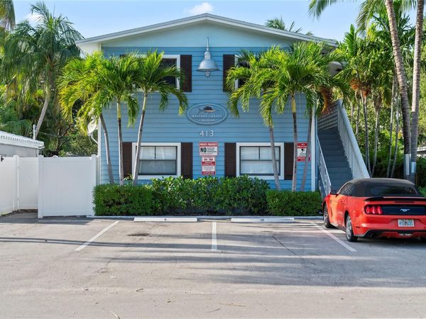 413 SE 16th Street, Unit 4, Fort Lauderdale, FL 33316
