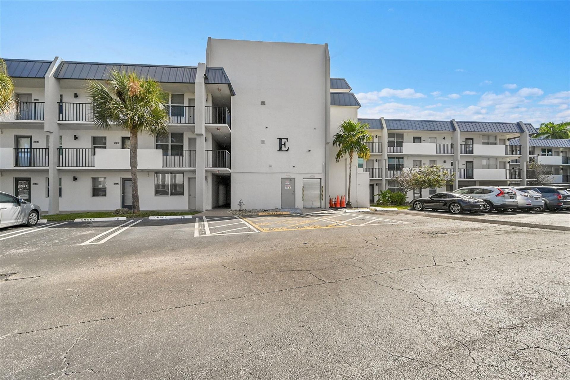 777 S Federal Hwy, Unit E-205, Pompano Beach, FL 33062 Photo