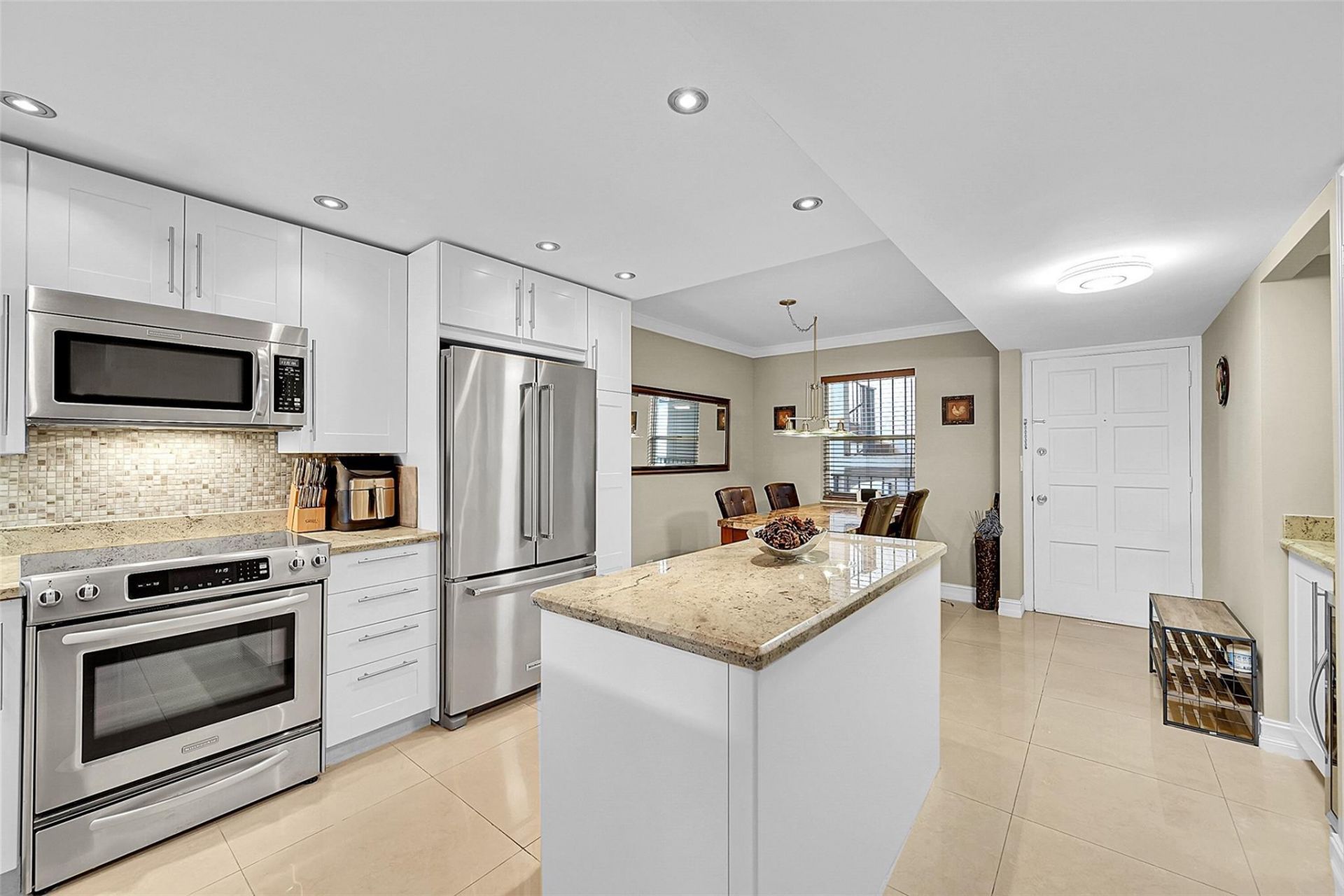 777 S Federal Hwy, Unit E-205, Pompano Beach, FL 33062 Photo