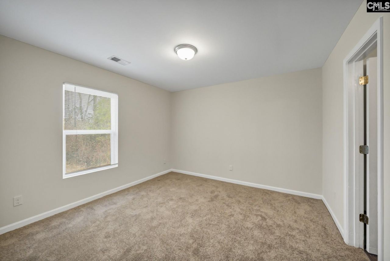 233 Leica Lane Photo 16