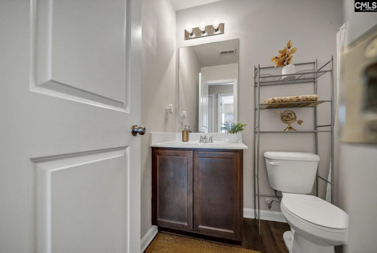 233 Leica Lane Photo 35