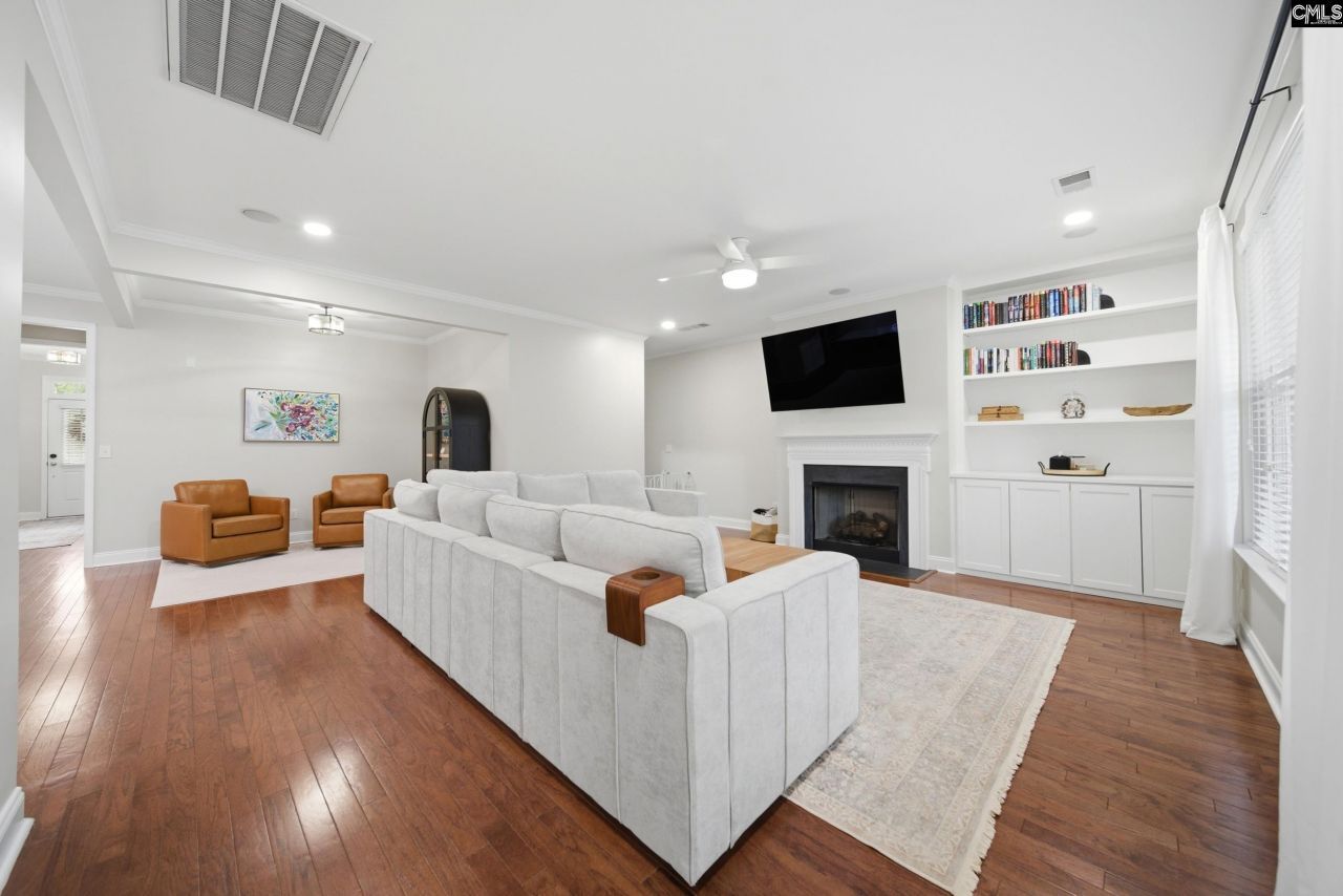 155 Flutter Drive Photo 13