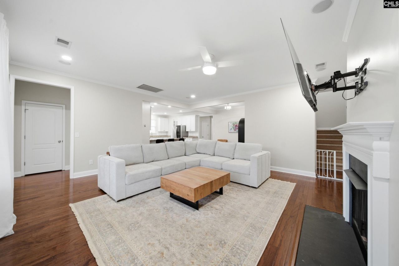 155 Flutter Drive Photo 14