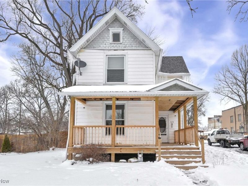 525 2nd Street, Elyria, OH 44035 Photo 1