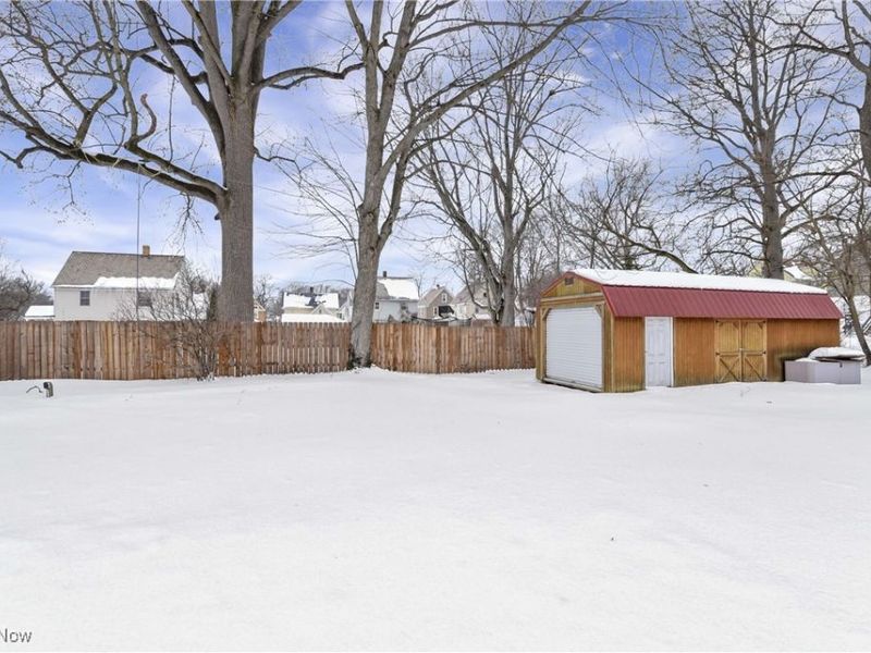 525 2nd Street, Elyria, OH 44035 Photo 11