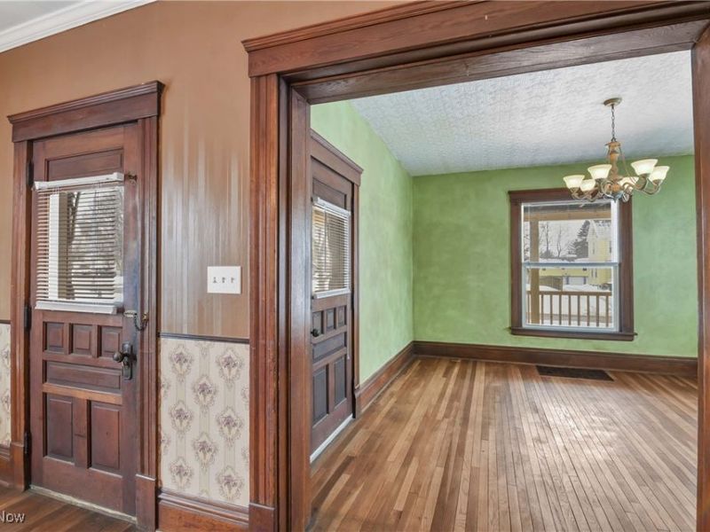 525 2nd Street, Elyria, OH 44035 Photo 18