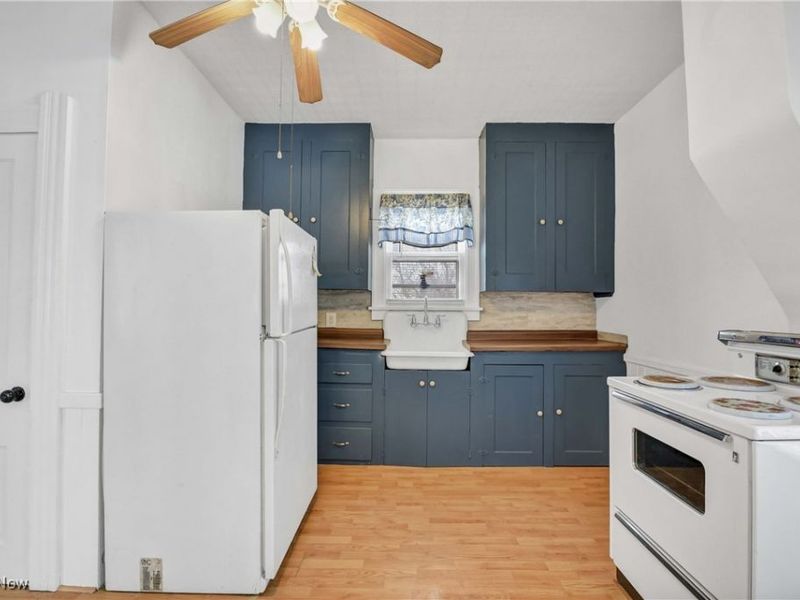 525 2nd Street, Elyria, OH 44035 Photo 27