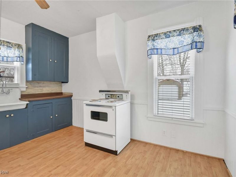 525 2nd Street, Elyria, OH 44035 Photo 28