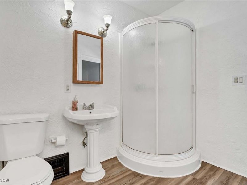 525 2nd Street, Elyria, OH 44035 Photo 38