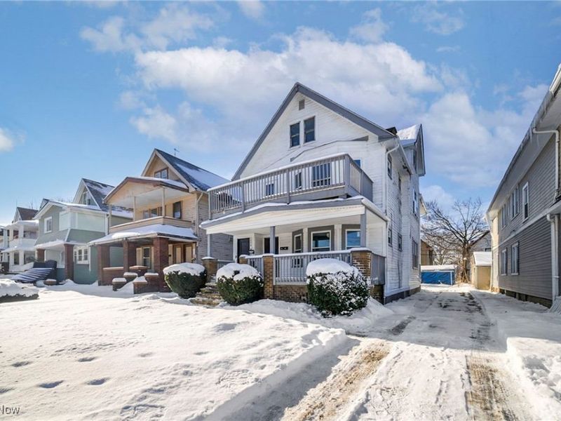 1854 Grantham Road, Cleveland, OH 44112 Photo 2