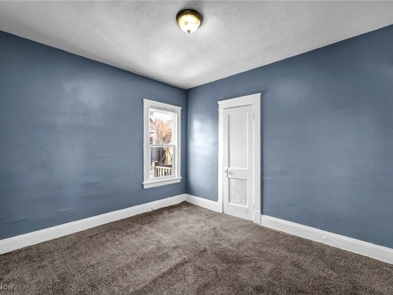 1854 Grantham Road, Cleveland, OH 44112 Photo 24