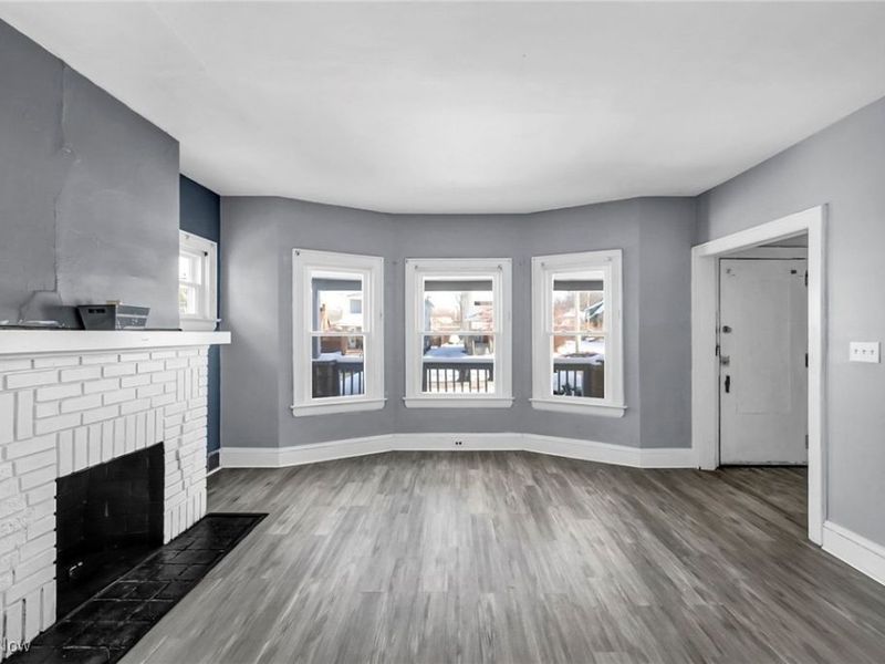 1854 Grantham Road, Cleveland, OH 44112 Photo 8