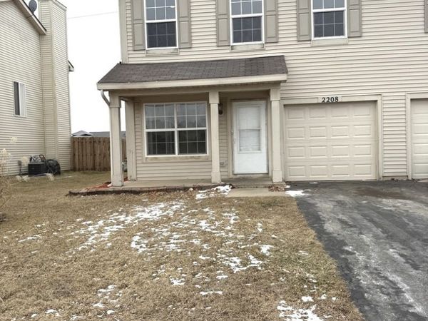 2208 REBECCA Circle, Unit 2208, Montgomery, IL 60538
