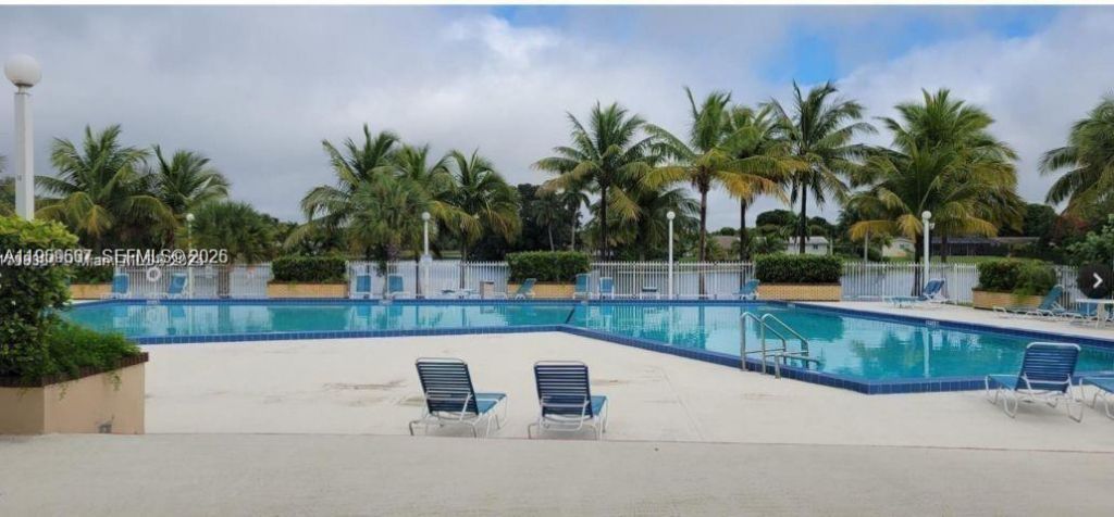 14525 N Kendall Dr, Unit 307J, Miami, FL 33186 Photo