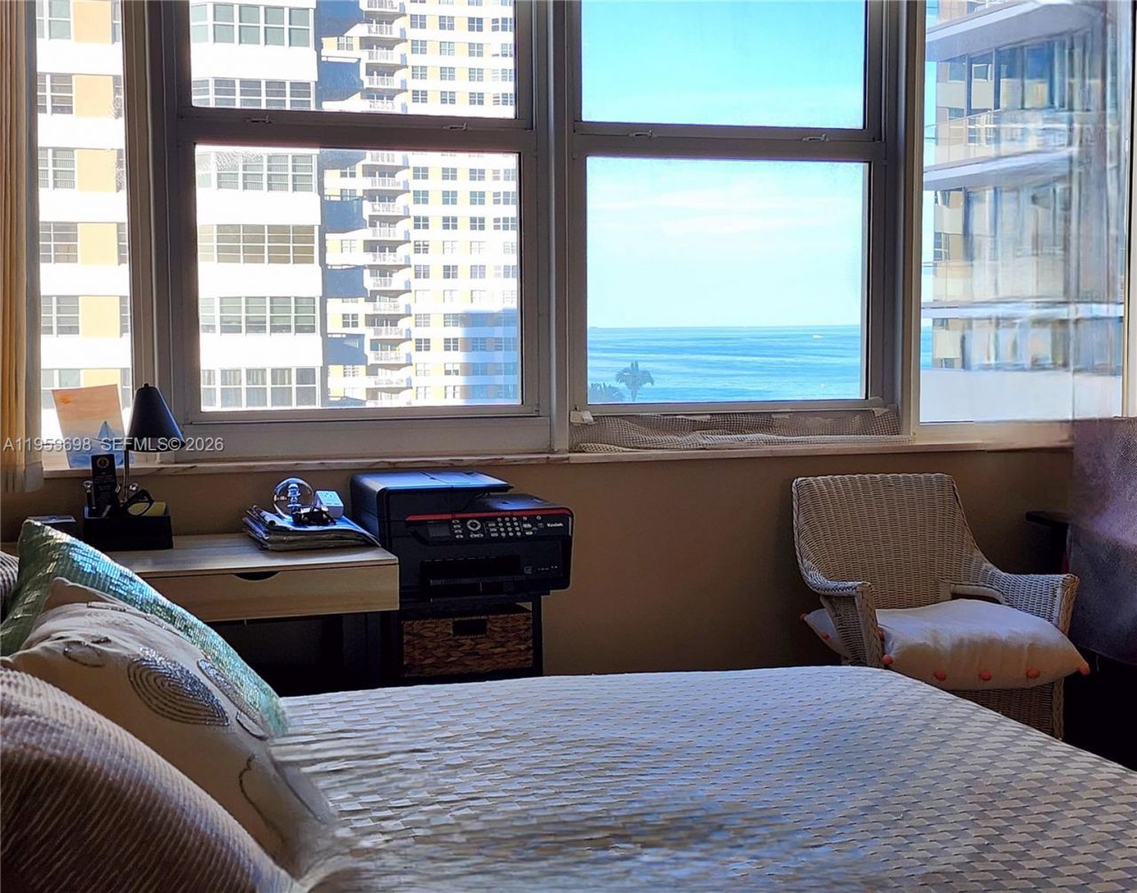 2030 S Ocean Dr, Unit 823, Hallandale Beach, FL 33009 Photo