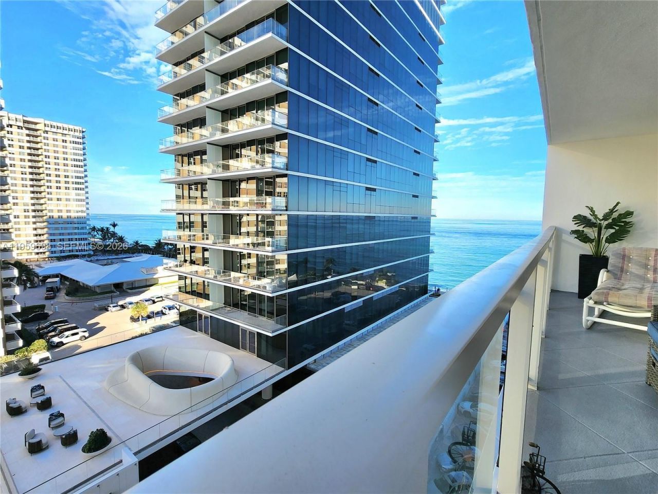 2030 S Ocean Dr, Unit 823, Hallandale Beach, FL 33009 Photo