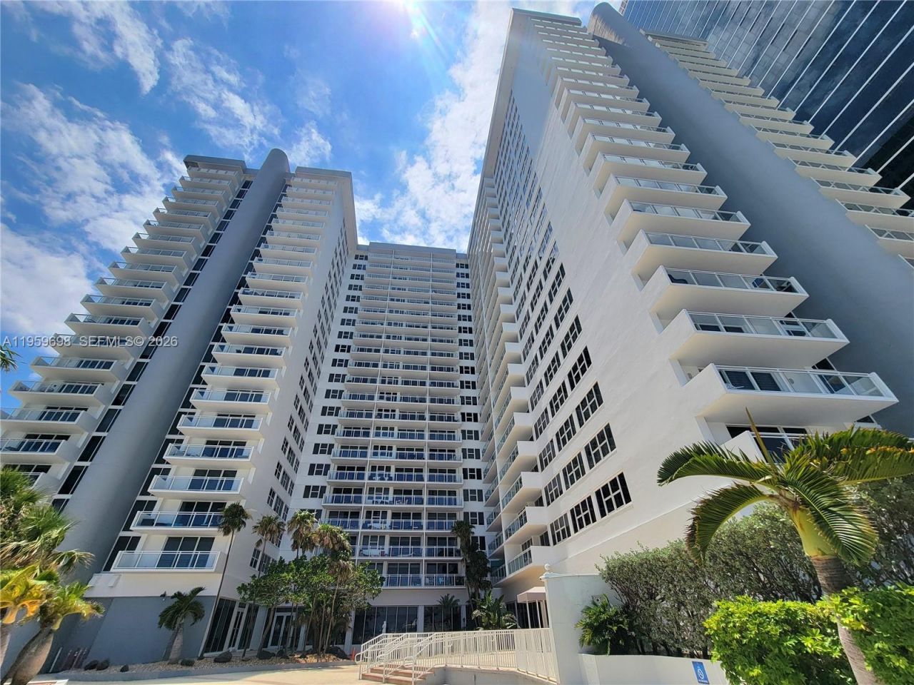 2030 S Ocean Dr, Unit 823, Hallandale Beach, FL 33009 Photo
