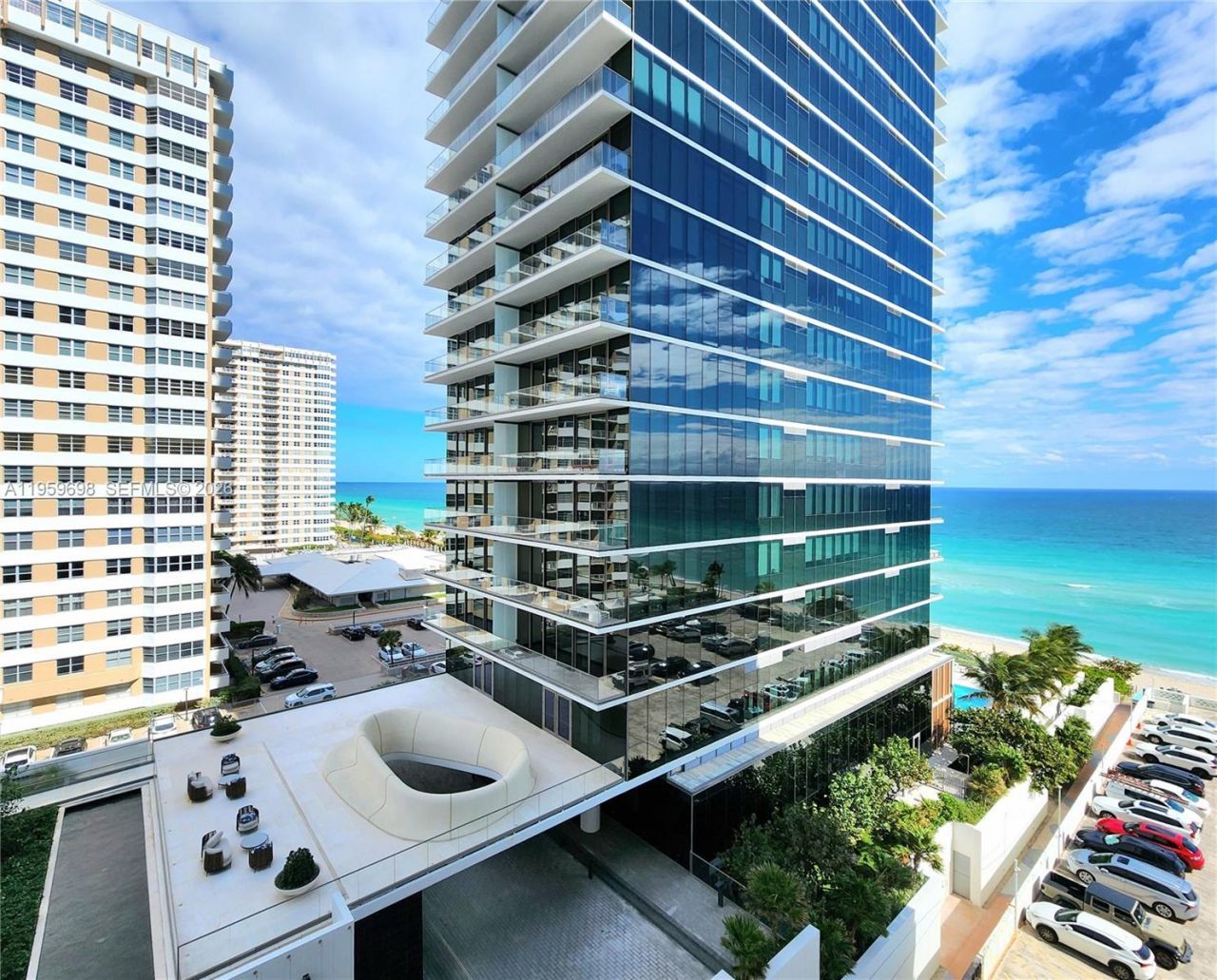 2030 S Ocean Dr, Unit 823, Hallandale Beach, FL 33009 Photo