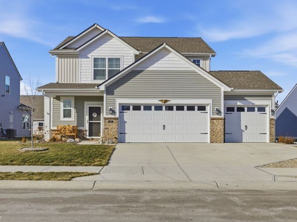 1488 Pine bark Lane, Sheridan, IN 46069