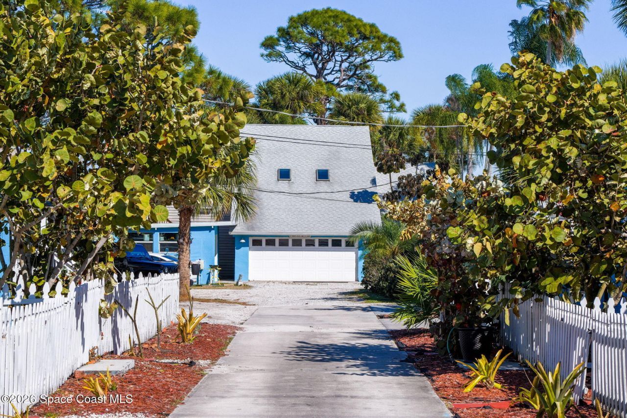 2179 Pineapple Avenue, Melbourne, FL 32935 Photo