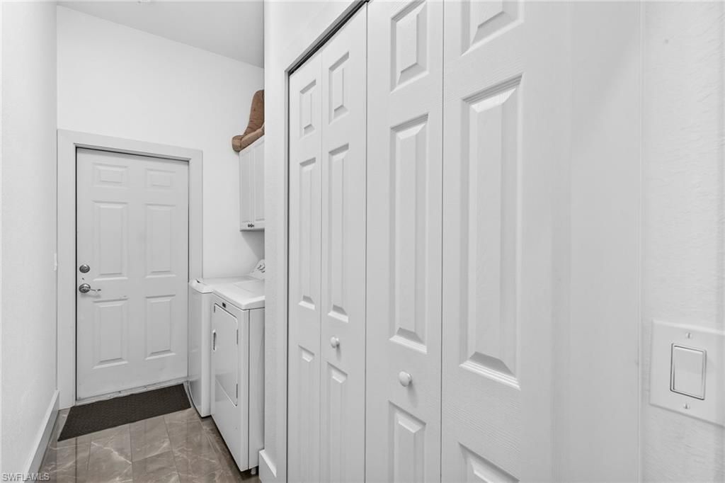 12756 Yacht Club Cir, Fort Myers, FL 33919 Photo