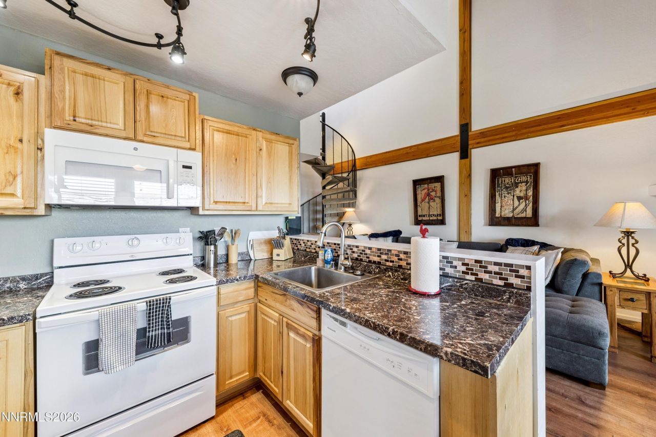 750 Milky Way Court, Unit F, Stateline, NV 89449 Photo