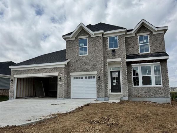 405 S Landon Lane, Springfield, OH 45505
