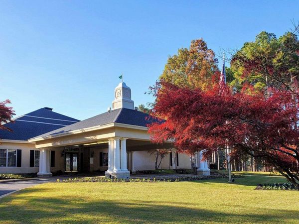 13 Granada Way, Hot Springs Village, AR 71909