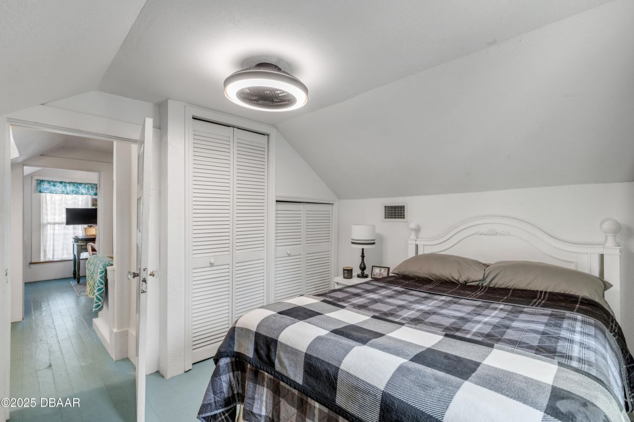 405 Magnolia Street, New Smyrna Beach, FL 32168 Photo