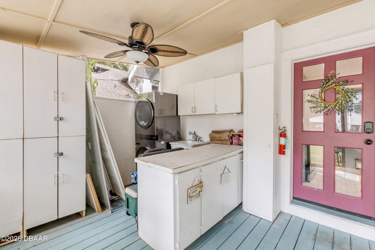 405 Magnolia Street, New Smyrna Beach, FL 32168 Photo