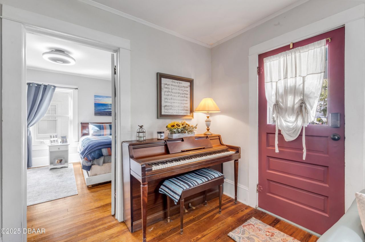 405 Magnolia Street, New Smyrna Beach, FL 32168 Photo