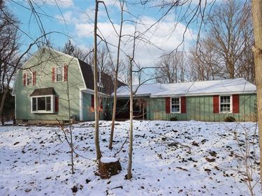 108 Woodberry Lane, Fayetteville, NY 13066