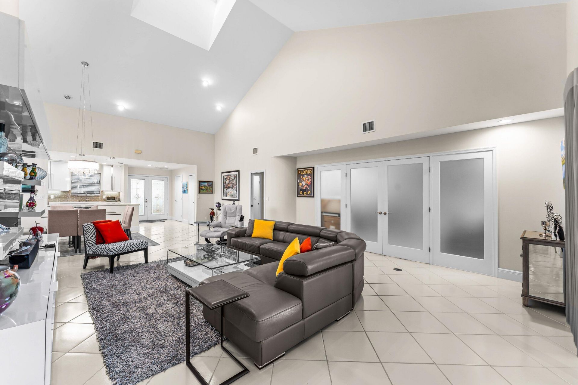 37 Clubhouse Lane, Boynton Beach, FL 33436 Photo